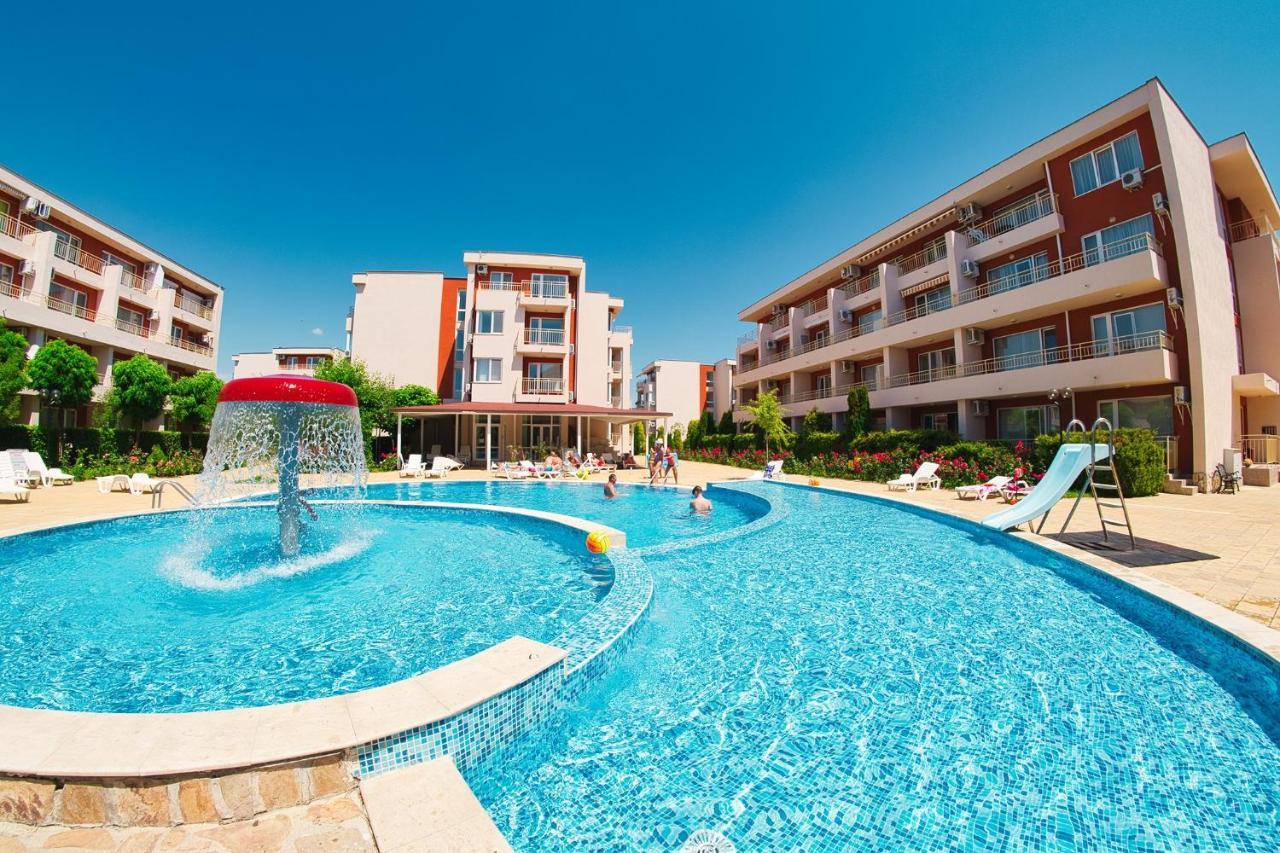 Holiday Fort Golf Club - Premium Apartments Sunny Beach Exterior photo